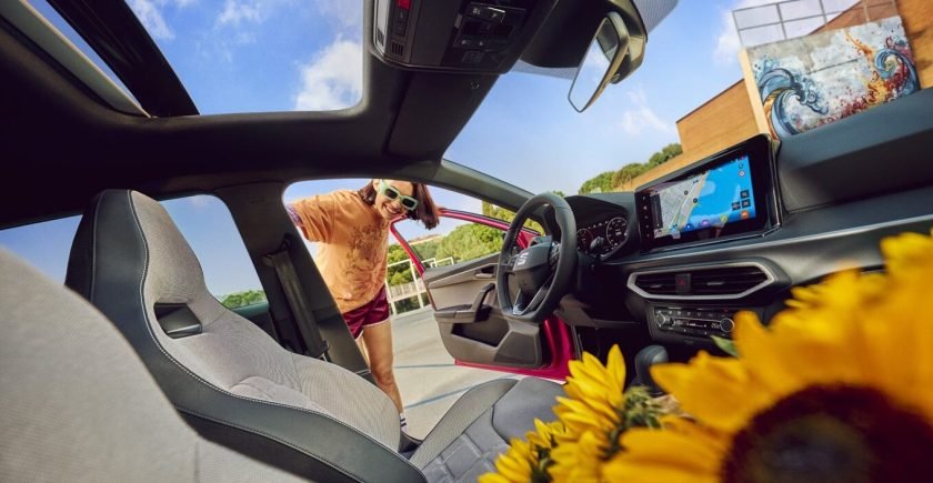 SEAT IBIZA PA - INTERIOR FRONT DASHBOARD - ROLLIN' YOUNG CAMPAIGN
